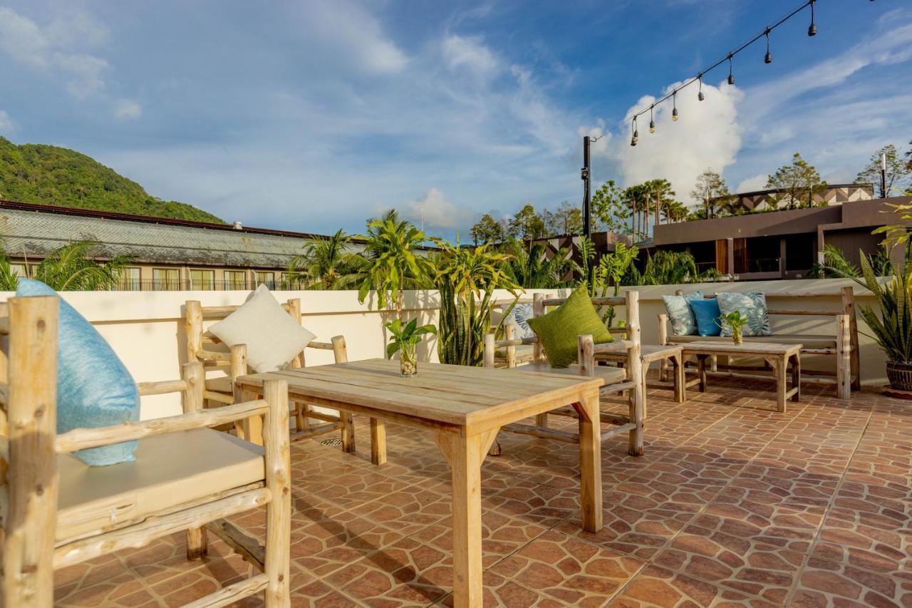 Club22 Kamala Suites, Kamala Beach Exterior foto